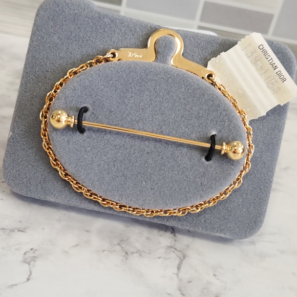 !!! SOLD !!! CHRISTIAN DIOR Vintage Necktie Pin & Chain Set - Picture 5 of 11